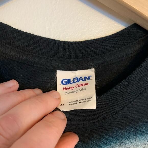 Vintage wolf tee w Native American imagery. Sz m - Picture 2 of 3